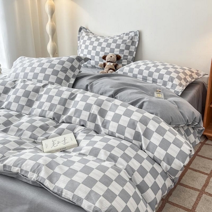 91家纺网 家纺一手货源 找家纺 新印象 2025新款全棉生态磨毛印花四件套棋盘格