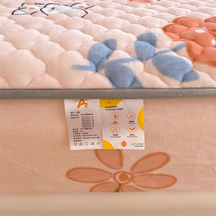 91家纺网 家纺一手货源 找家纺 康纳利 2024新款A类抗菌加厚牛奶绒印花夹棉包边床笠可搭配同款四件套提供买家秀 花间小兔