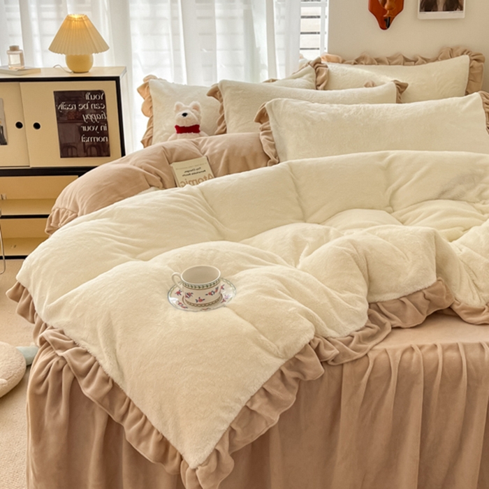 91家纺网 家纺一手货源 找家纺 星座家纺 2025新款牛奶绒花边床裙款四件套 床裙款-奶昔白＋奶咖