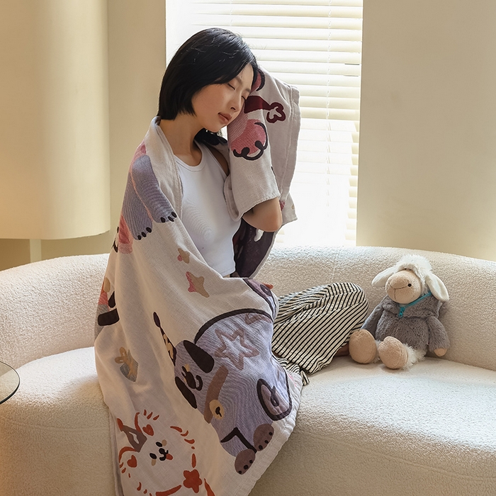 91家纺网 家纺一手货源 找家纺 雯雨家纺 2024新款四层全棉纱布浴巾加大毛巾80*160cm 漫画狗