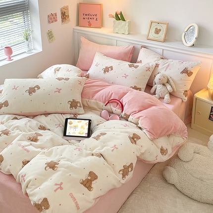 （总）桃子家居 2024新款小清新卡通加厚牛奶绒全工艺200克印花牛奶绒系列四件套
