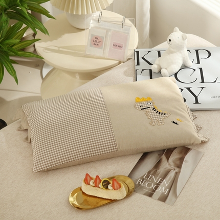 91家纺网 家纺一手货源 找家纺 （总）明星枕业 2024新款全棉儿童卡通荞麦枕幼儿园宝宝枕30*50cm