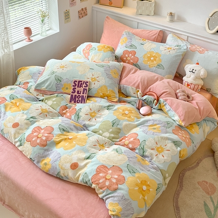 91家纺网 家纺一手货源 找家纺 （总）桃子家居 2024新款小清新卡通加厚牛奶绒全工艺200克印花牛奶绒系列四件套