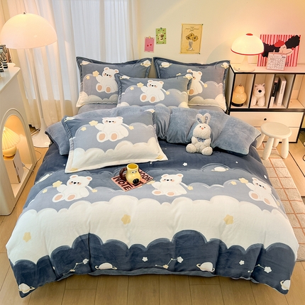 2024新款A类高克重时尚风牛奶绒加厚保暖系列套件单品-被套 星球小熊