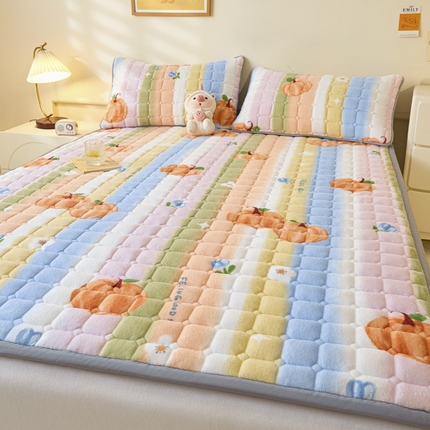 91家纺网 家纺一手货源 找家纺 （总）卡伦家纺 2025新款A类牛奶绒夹棉加厚床垫单人双人床垫保护垫