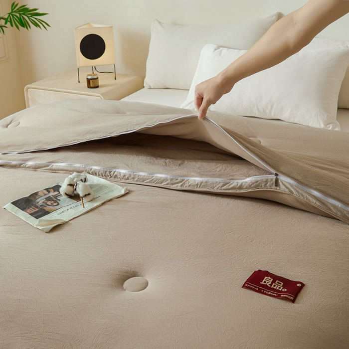 91家纺网 家纺一手货源 找家纺 创优家纺 2025新款良品针织棉子母被春秋被冬被二合一拉链款子母被 立体条纹-卡其