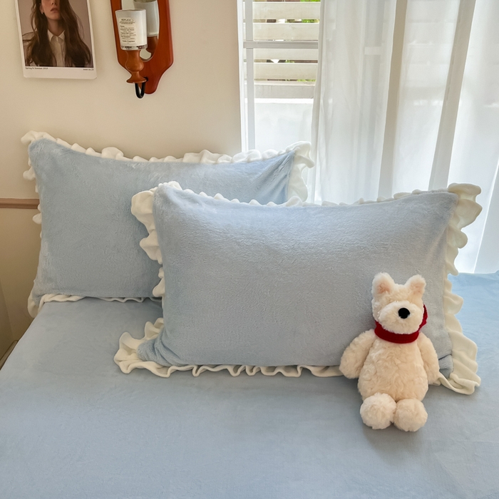 91家纺网 家纺一手货源 找家纺 星座家纺 2025新款牛奶绒花边床裙款四件套 床裙款-天空蓝