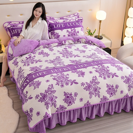 91家纺网 家纺一手货源 找家纺 赫本家纺  2025新品8-9斤爆品牛奶绒四件套床裙款金雕绒法莱绒四套件 曼妙花语