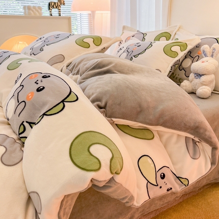 91家纺网 家纺一手货源 找家纺 （总）2024新款A类高克重时尚风牛奶绒加厚保暖系列套件单品-四件套