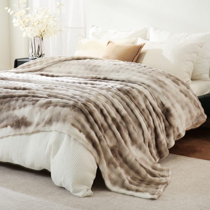 91家纺网 家纺一手货源 找家纺 巴木赫 2024新款300克印花泡泡毛毯毯子 大理石纹