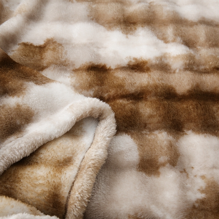 91家纺网 家纺一手货源 找家纺 巴木赫 2024新款300克印花泡泡毛毯毯子 棕色