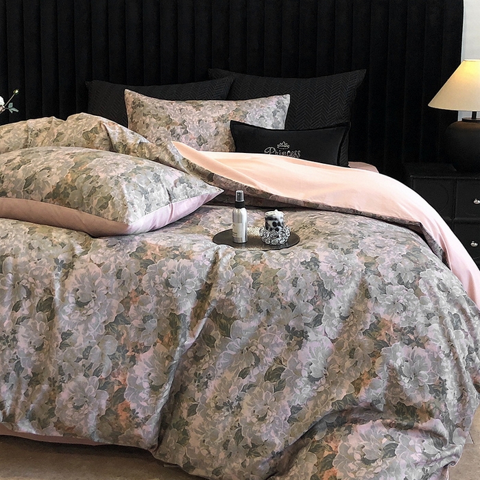 91家纺网 家纺一手货源 找家纺 立奥被业 2024新款全棉高密磨毛数码印花四件套 墨兰粉