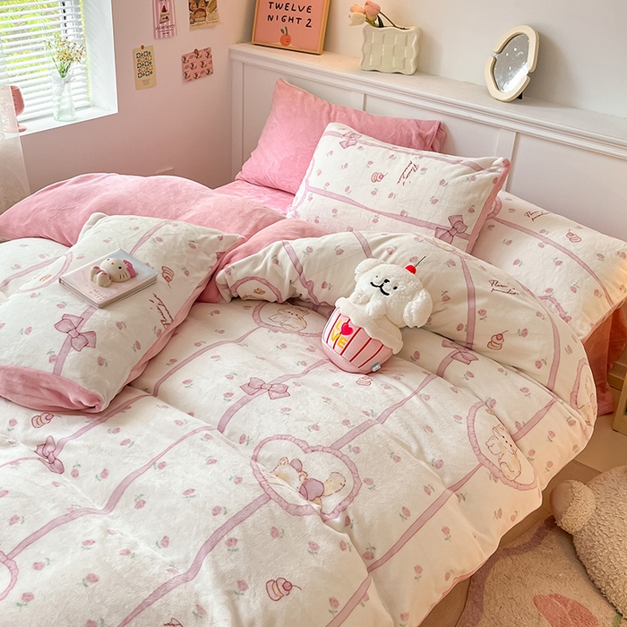91家纺网 家纺一手货源 找家纺 桃子家居 2024新款小清新卡通加厚牛奶绒全工艺200克印花牛奶绒系列四件套 绒-公主喵