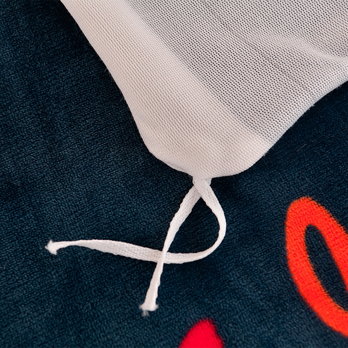 91家纺网 家纺一手货源 找家纺 绒品荟家纺 2025新款加厚牛奶绒三件套金貂绒法莱绒冬季床单款床笠款学生宿舍单人三件套 匆匆那年