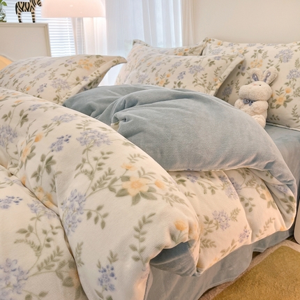 2024新款A类高克重时尚风牛奶绒加厚保暖系列套件单品-四件套 莫妮卡