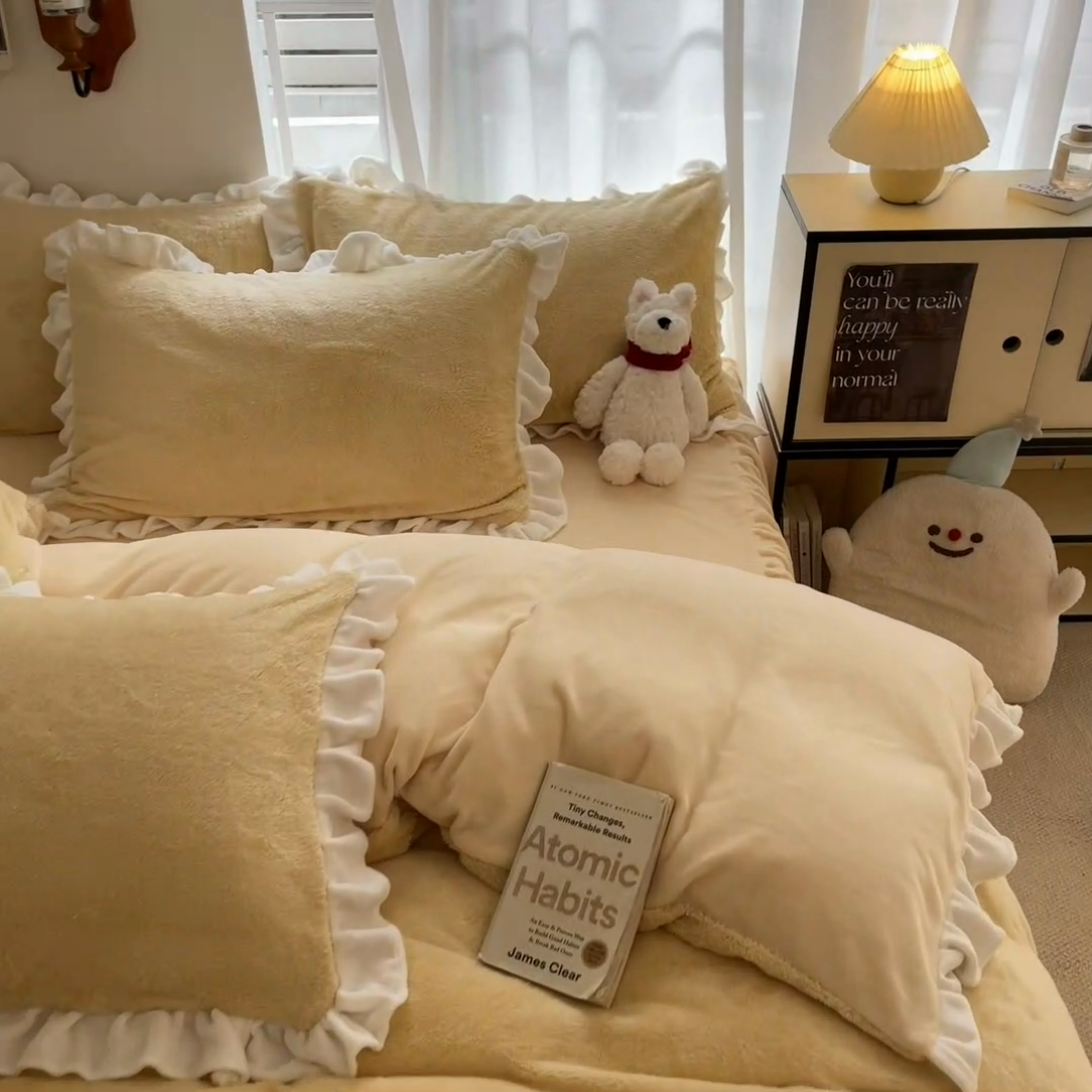 91家纺网 家纺一手货源 找家纺 星座家纺 2025新款牛奶绒花边床裙款四件套 床裙款-柠檬黄