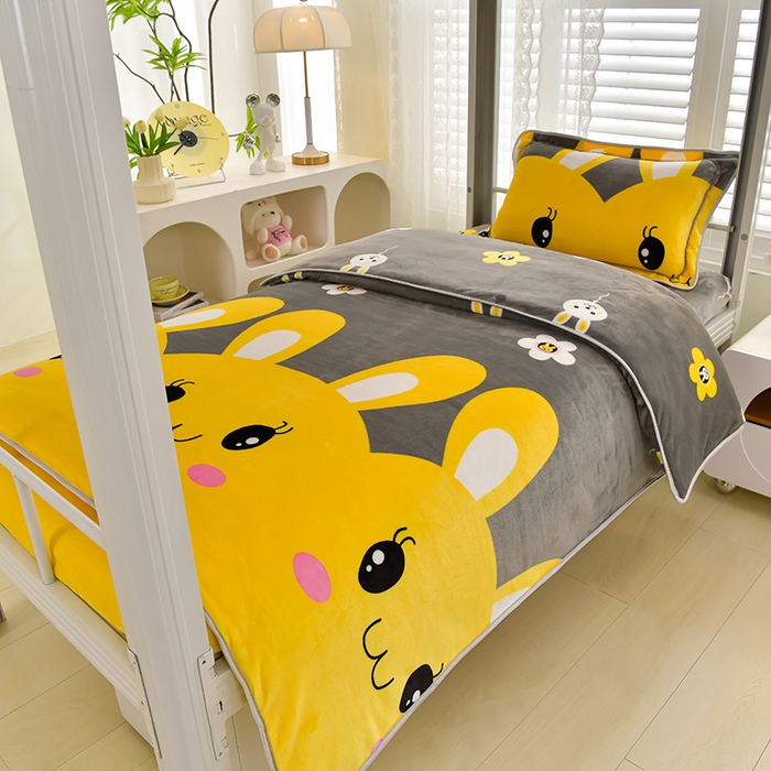 91家纺网 家纺一手货源 找家纺 绒品荟家纺 2025新款加厚牛奶绒三件套金貂绒法莱绒冬季床单款床笠款学生宿舍单人三件套 迷你兔