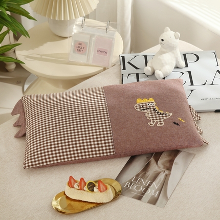 91家纺网 家纺一手货源 找家纺 （总）明星枕业 2024新款全棉儿童卡通荞麦枕幼儿园宝宝枕30*50cm