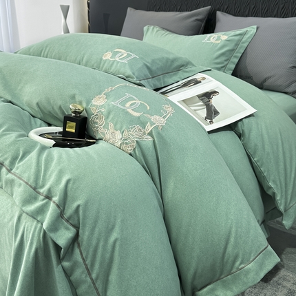 91家纺网 家纺一手货源 找家纺 （总）梵克保罗 2024新款加厚肌理纹碳素磨毛刺绣四件套