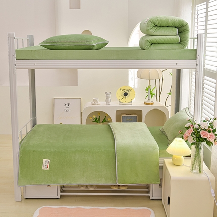 91家纺网 家纺一手货源 找家纺 绒品荟家纺 2025新款加厚牛奶绒三件套金貂绒法莱绒冬季床单款床笠款学生宿舍单人三件套 青苹果绿