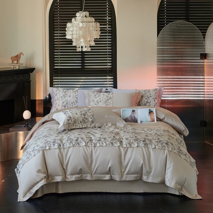 91家纺网 家纺一手货源 找家纺 时亿家居 2024新款100支长绒棉雅馨系列四件套 雅馨香槟