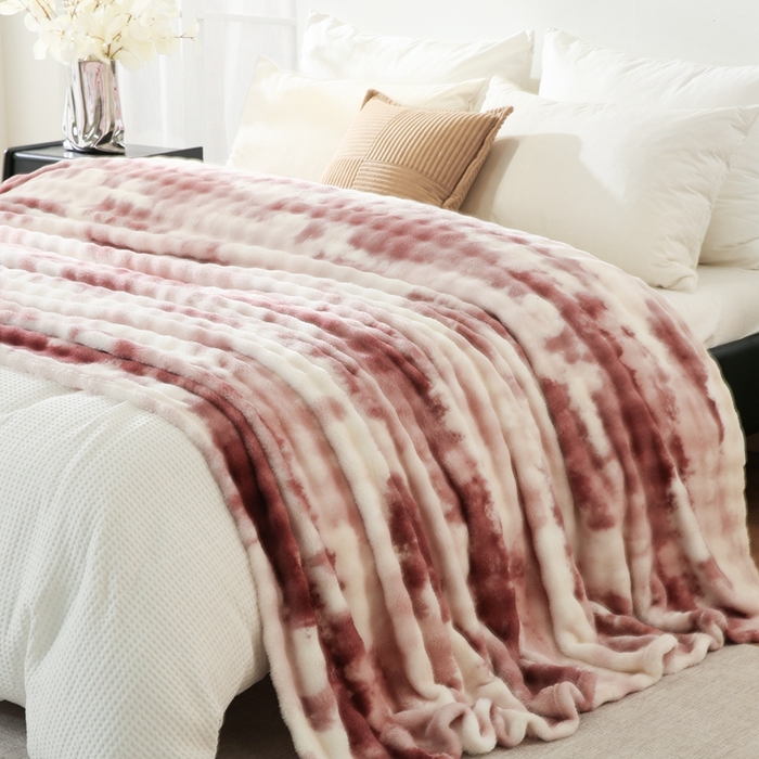 91家纺网 家纺一手货源 找家纺 巴木赫 2024新款300克印花泡泡毛毯毯子 红棕