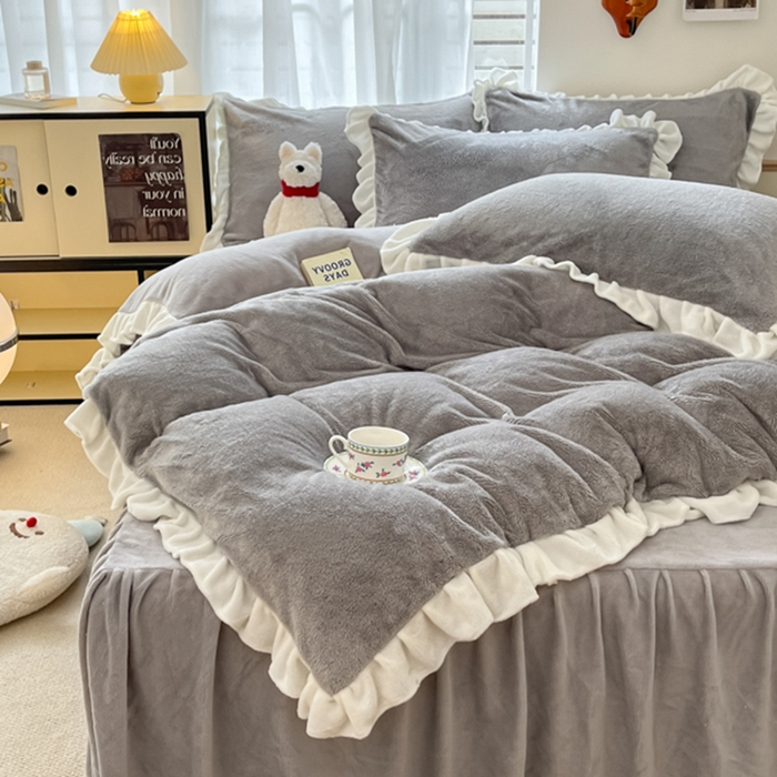 91家纺网 家纺一手货源 找家纺 星座家纺 2025新款牛奶绒花边床裙款四件套 床裙款-雅士灰