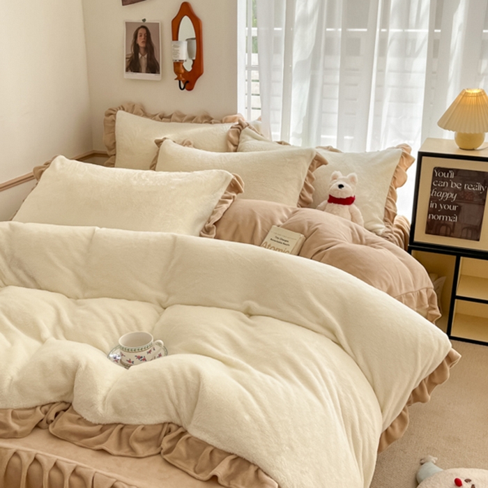 91家纺网 家纺一手货源 找家纺 星座家纺 2025新款牛奶绒花边床裙款四件套 床裙款-奶昔白＋奶咖