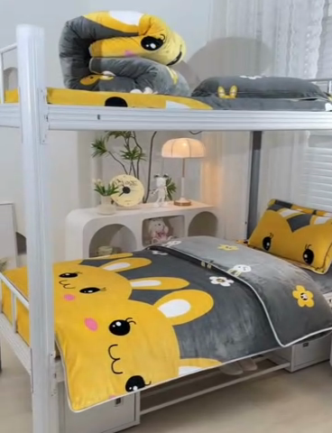 91家纺网 家纺一手货源 找家纺 绒品荟家纺 2025新款加厚牛奶绒三件套金貂绒法莱绒冬季床单款床笠款学生宿舍单人三件套 迷你兔