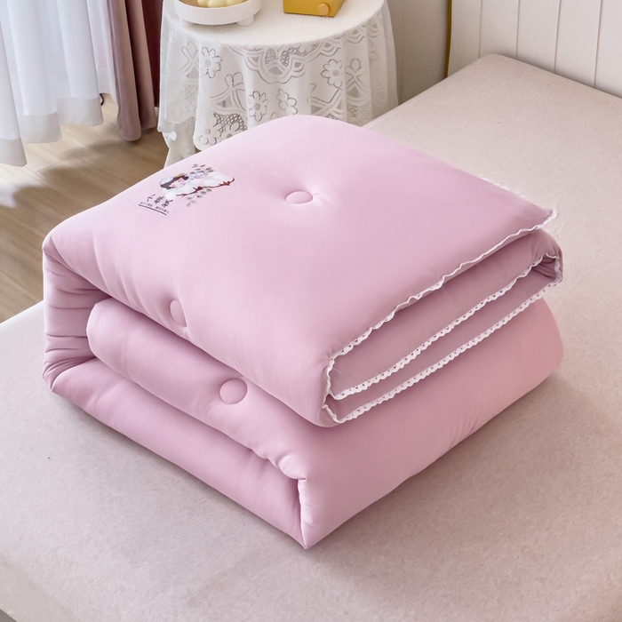 91家纺网 家纺一手货源 找家纺 81号家纺 2024新款针织棉花边烫花被冬被被芯 豆沙紫