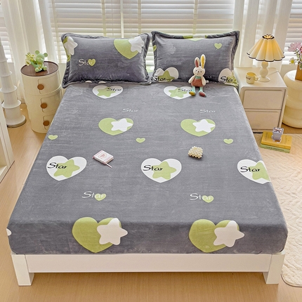 91家纺网 家纺一手货源 找家纺 （总）富馨莱 2024新款印花230克牛奶绒全消光床笠