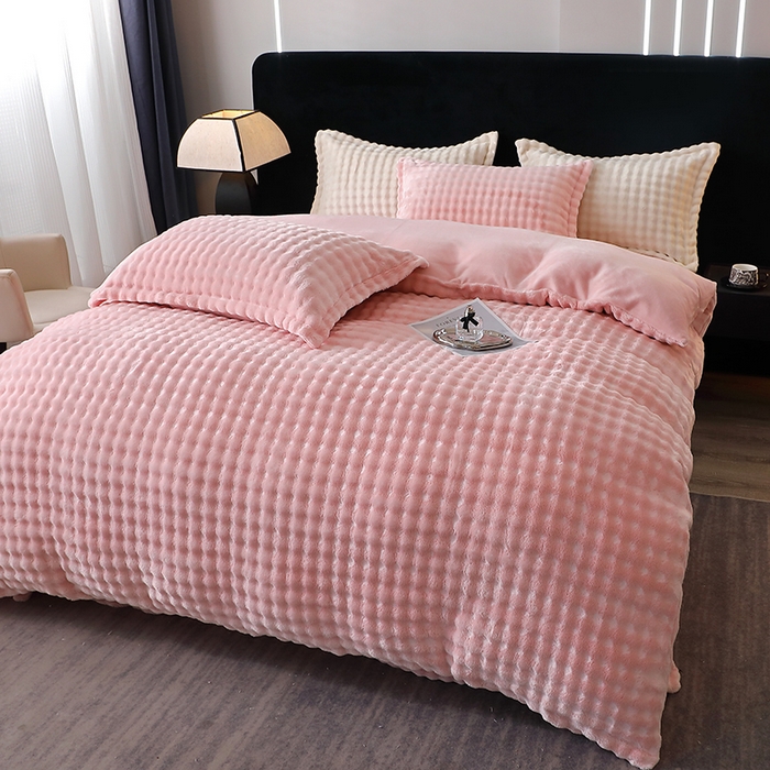 91家纺网 家纺一手货源 找家纺 席之家 2024新款加厚兔毛牛奶绒四件套 荧光粉