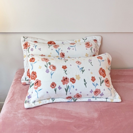 91家纺网 家纺一手货源 找家纺 （总）富馨莱 2024新款牛奶绒全消光枕套