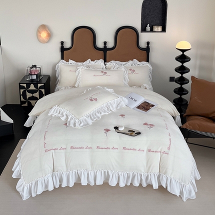 91家纺网 家纺一手货源 找家纺 凯美家居 2024新款法式牛奶绒刺绣四件套-欧雅 欧雅-奶白粉玫瑰