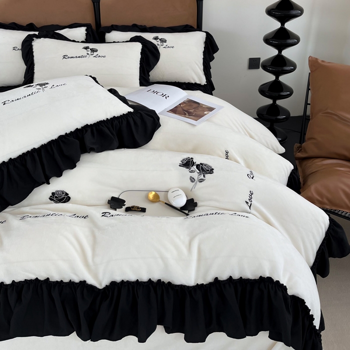 91家纺网 家纺一手货源 找家纺 （总）凯美家居 2024新款法式牛奶绒刺绣四件套-欧雅