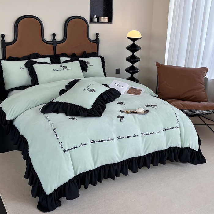 91家纺网 家纺一手货源 找家纺 凯美家居 2024新款法式牛奶绒刺绣四件套-欧雅 欧雅-浅绿