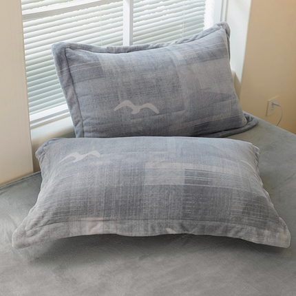 91家纺网 家纺一手货源 找家纺 （总）富馨莱 2024新款牛奶绒全消光枕套