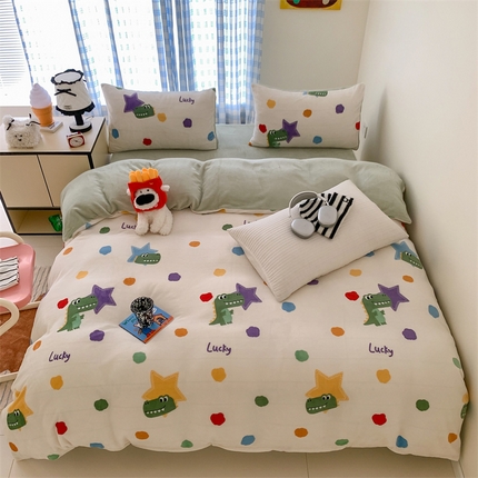 91家纺网 家纺一手货源 找家纺 美乐迪家纺 2024新款高品质牛奶绒四件套 小恐龙