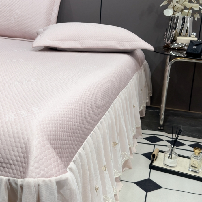 91家纺网 家纺一手货源 找家纺 81号家纺 2024新款冰感豆豆床裙款凉席 樱花粉