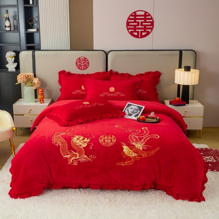 91家纺网 家纺一手货源 找家纺 银石 2024新款秋冬230克全消光牛奶绒大红四件套龙凤呈祥