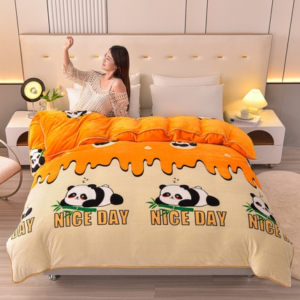 91家纺网 家纺一手货源 找家纺 （总）静缘分 2025新款230克特厚牛奶绒金貂绒床裙款保暖单品被套 