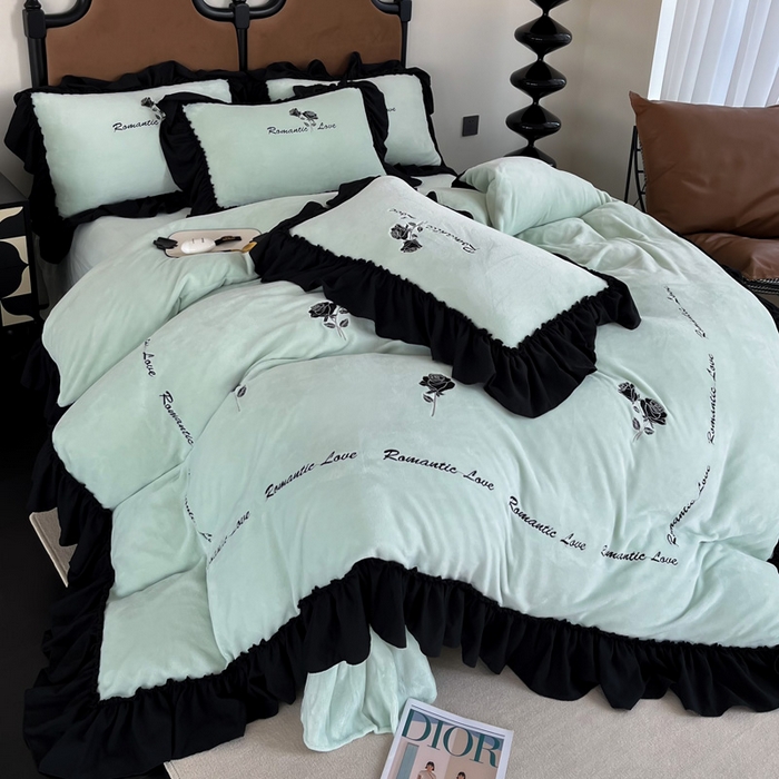 91家纺网 家纺一手货源 找家纺 凯美家居 2024新款法式牛奶绒刺绣四件套-欧雅 欧雅-浅绿