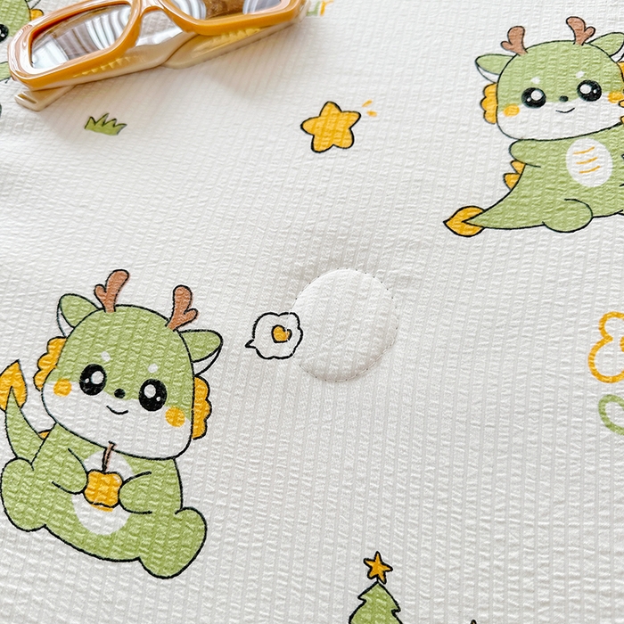 91家纺网 家纺一手货源 找家纺 81号家纺 2024新款1泡泡纱印花夏被四件套 小恐龙