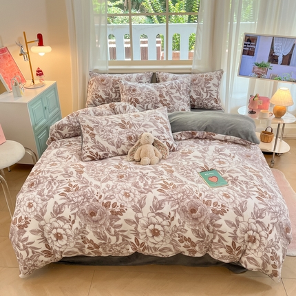 91家纺网 家纺一手货源 找家纺 （总）席佬大 2025新款冬季亲肤透气牛奶绒印花四件套 可提供买家秀