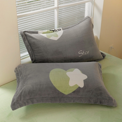 91家纺网 家纺一手货源 找家纺 （总）富馨莱 2024新款牛奶绒全消光枕套