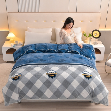 91家纺网 家纺一手货源 找家纺 （总）静缘分 2025新款230克特厚牛奶绒金貂绒床裙款保暖单品被套 