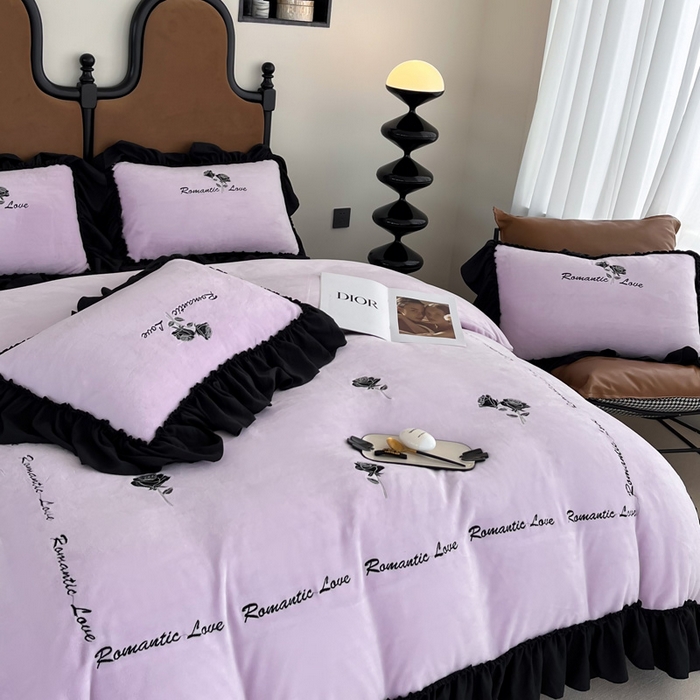 91家纺网 家纺一手货源 找家纺 凯美家居 2024新款法式牛奶绒刺绣四件套-欧雅 欧雅-浅紫