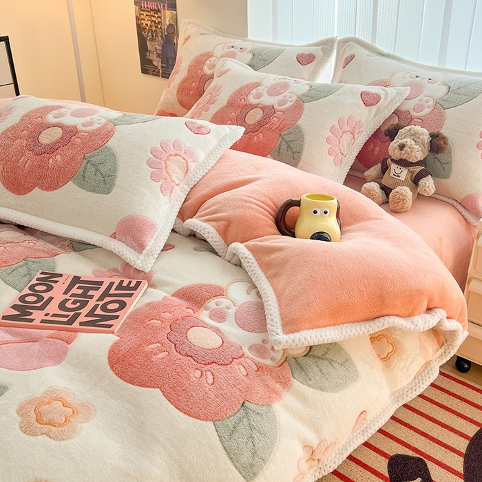 91家纺网 家纺一手货源 找家纺 倾慕家纺 2024新款加厚保暖6D立体雪花绒系列-单枕套 花园