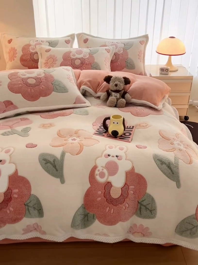 91家纺网 家纺一手货源 找家纺 倾慕家纺 2024新款加厚保暖6D立体雪花绒系列-单枕套 花园