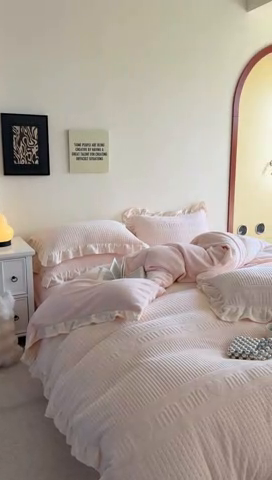 91家纺网 家纺一手货源 找家纺 2024新款法式公主风加厚牛奶绒立体雕花绒四件套 爱心min粉